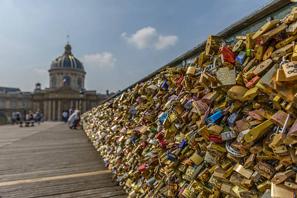 istock Love padlocks at Pont des Arts 496725195