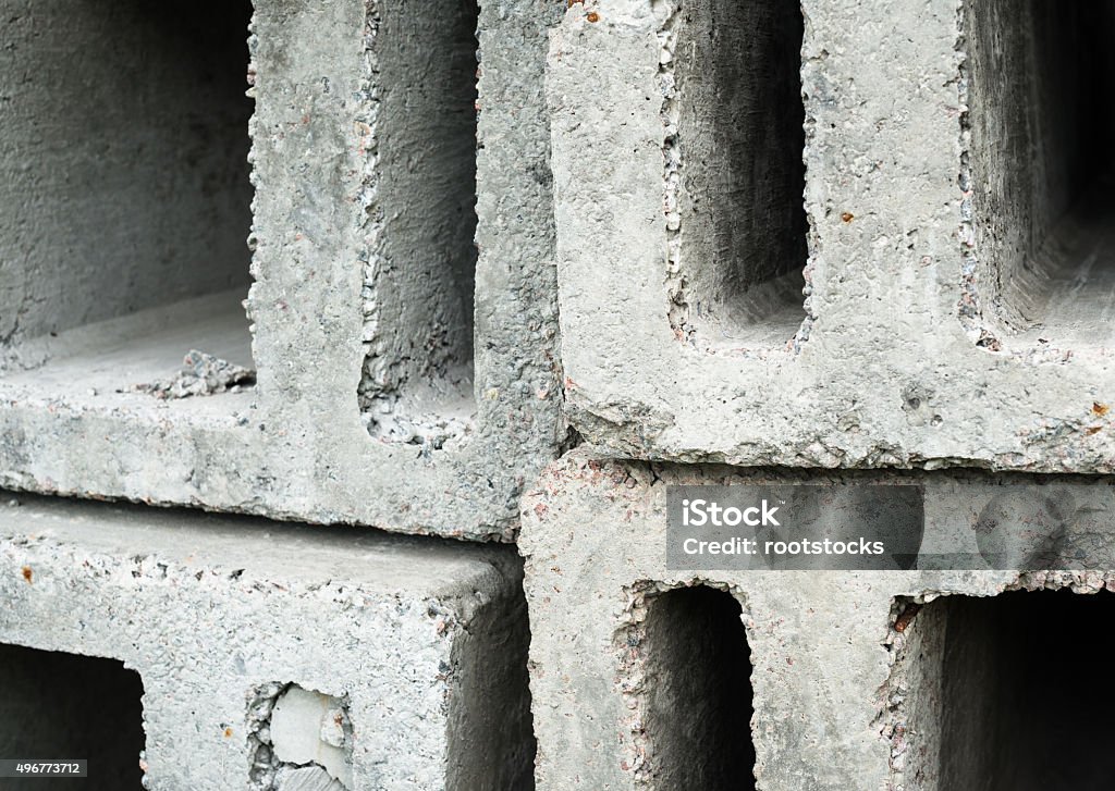 Pila de los bloques de cemento de ventilación - Foto de stock de 2015 libre de derechos