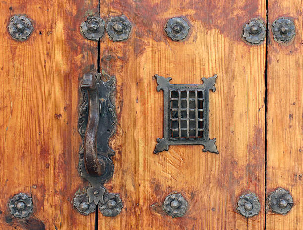 istock Door detail 496798317