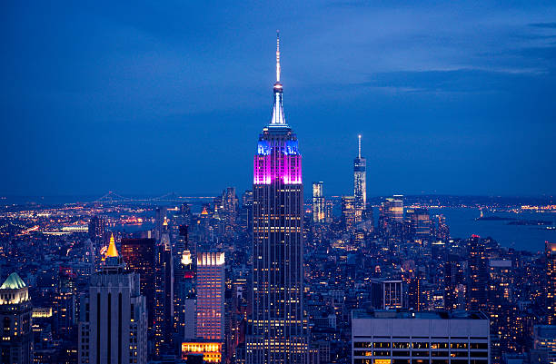 l'empire state building - chrysler building photos et images de collection