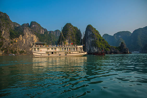 istock Halong Bay Vietnam 496801086