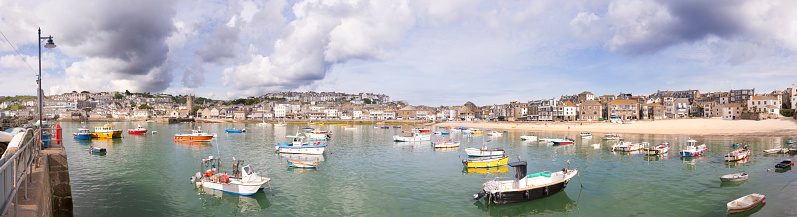 A panoramic of St Ives harbour on a summer’s day.