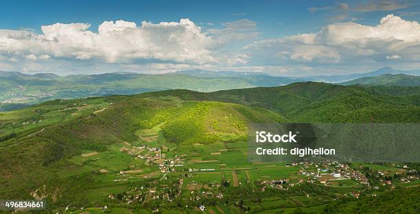 Bosnio Pirámide De La Luna Foto de stock y más banco de imágenes de Bosnia-Herzegovina - Bosnia-Herzegovina, Pirámide - Estructura de edificio, Antigualla