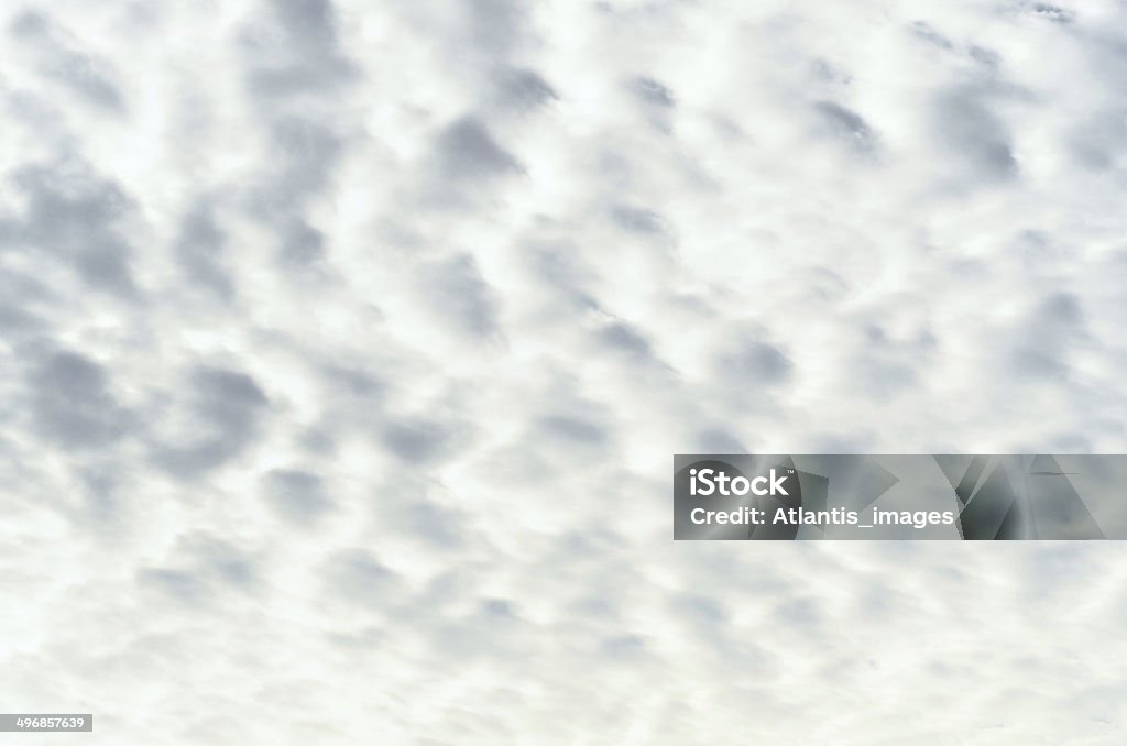 Chmura średnia kłębiasta chmury - Zbiór zdjęć royalty-free (Aspiracje)