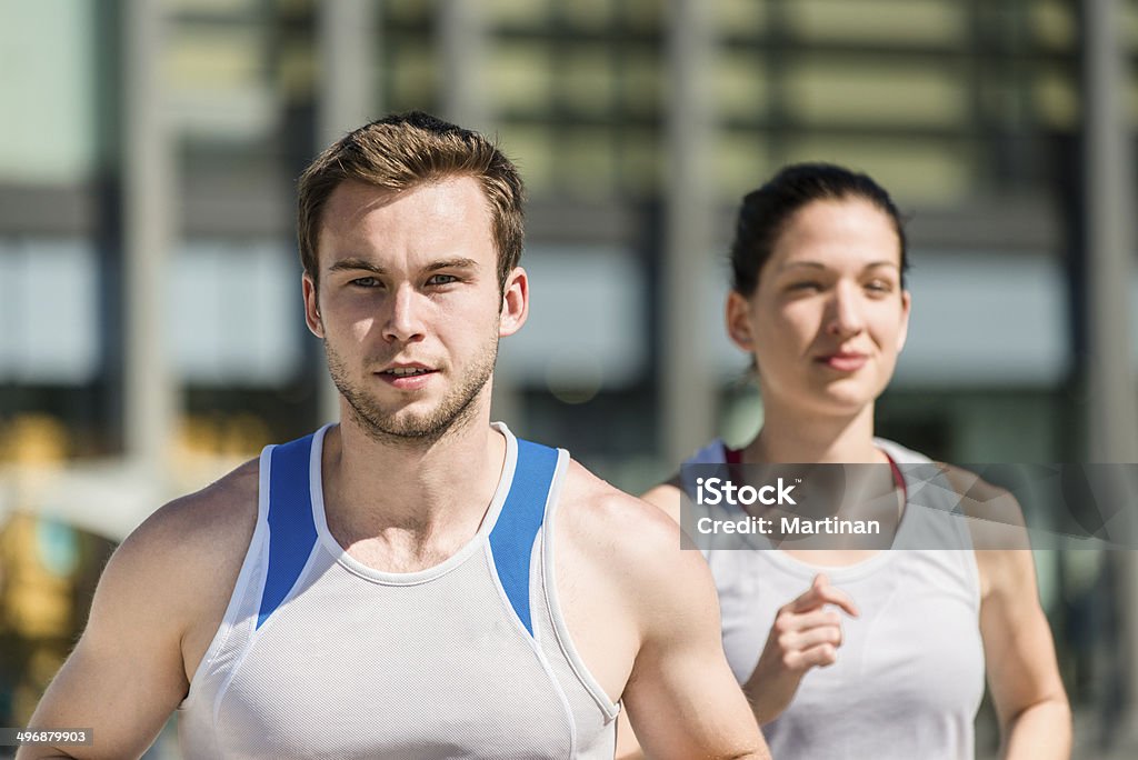 競合-ジョギングで 2 - ジョギングのロイヤリティフリーストックフォト