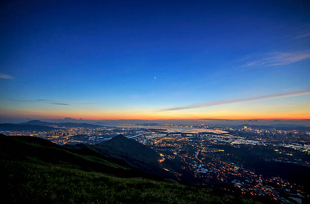 istock Shenzhen Bay with a Crescent Moon at Sunset 496922801