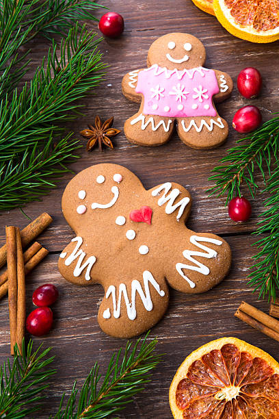 istock Gingerbread man cookies in Christmas setting 496926872