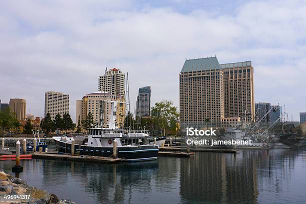 San Diego Downtown Pier Stockfoto und mehr Bilder von Anlegestelle - Anlegestelle, Außenaufnahme von Gebäuden, Bauwerk