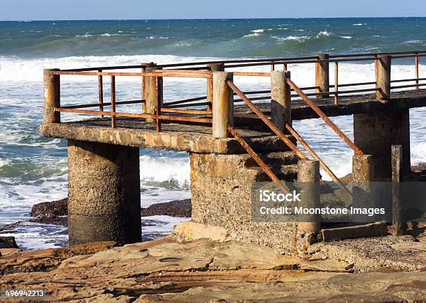 Uvongo A Kwazulunatal In Sud Africa - Fotografie stock e altre immagini di Abbandonato - Abbandonato, Acqua, Acqua fluente