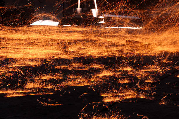 Splashing of iron water.