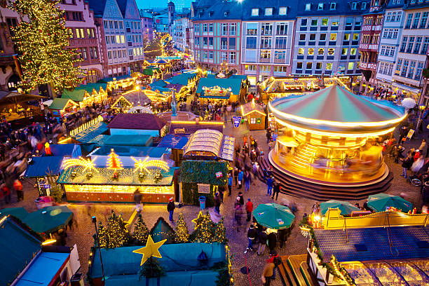 istock Christmas market in Frankfurt, Germany 496951410