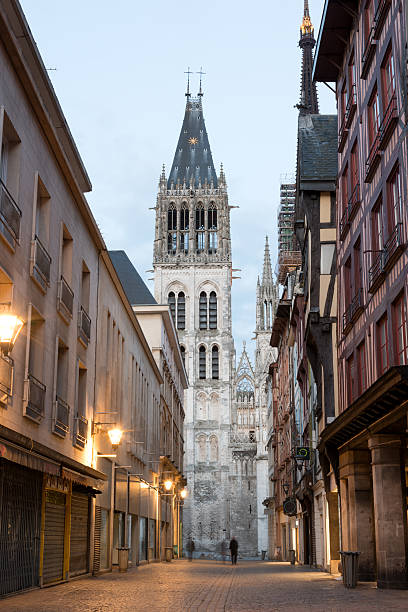 Rouen cityscape Rue du Gros Horloge and Rouen Notre Dame cathedral rue du gros horloge photos stock pictures, royalty-free photos & images