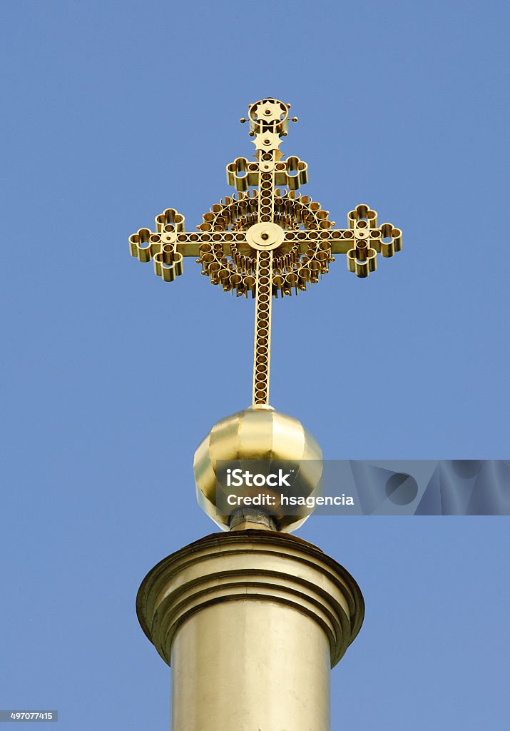 Cross Svyato-Uspenskiy Catedral.  Ucrânia .Poltava - Royalty-free Ao Ar Livre Foto de stock