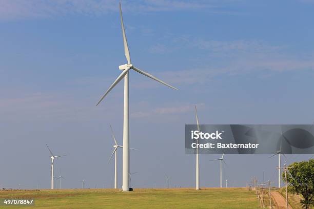 Kansas Vento Farm - Fotografias de stock e mais imagens de Agricultura - Agricultura, Ao Ar Livre, Azul