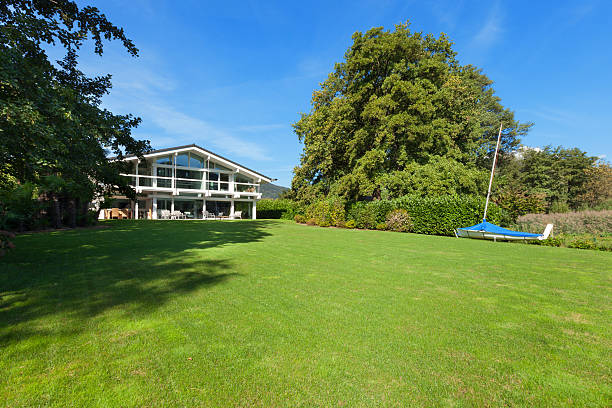 istock beautiful house with garden 497094414