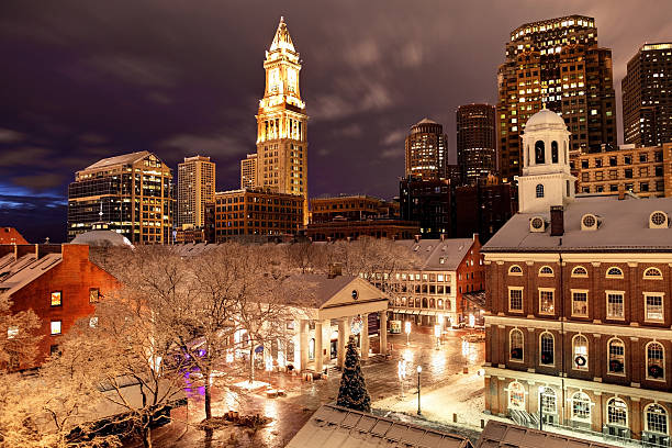 зима в бостоне - boston winter snow massachusetts стоковые фото и изображения