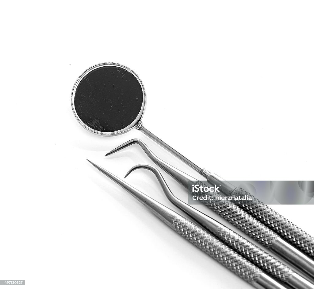 Basic Dentista ferramentas Isolado no branco - Foto de stock de Cirurgia royalty-free