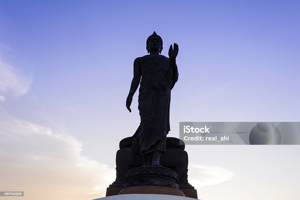 Alte Lord Buddha-Statue - Lizenzfrei Amphoe Phutthamonthon Stock-Foto