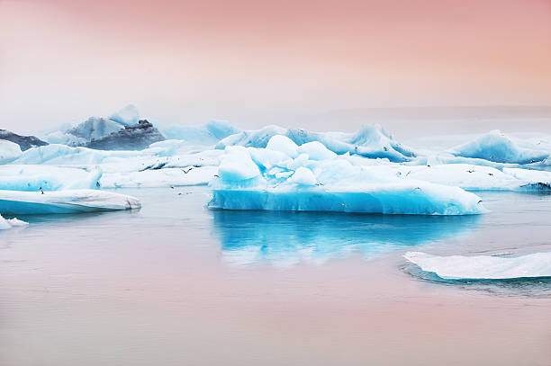 istock Blue icebergs in Jokulsarlon glacial lagoon 497181992