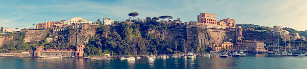 View  from the sea Sorrento coast  http://i1122.photobucket.com/albums/l534/flory969/-821_foto.jpg