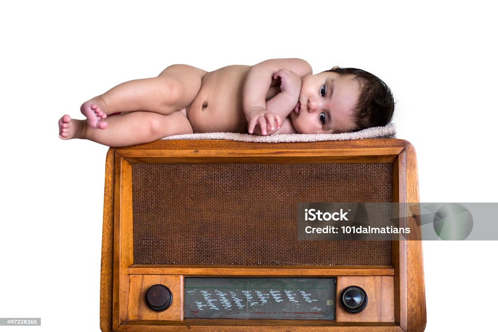 Baby auf alten vintage-radio - Lizenzfrei 1950-1959 Stock-Foto