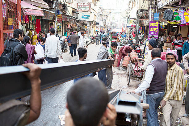 istock Chaos in Old Delhi 497232517