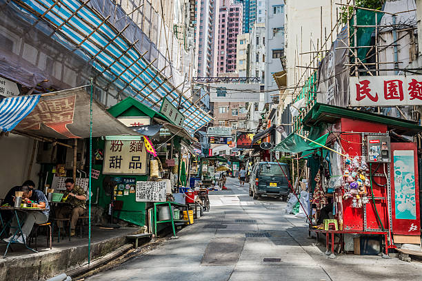 people street restaurant Soho Central Hong Kong Central, Hong Kong, China- June 4, 2014: people and restaurants in Elgin Street at Soho chinese ethnicity china restaurant eating stock pictures, royalty-free photos & images