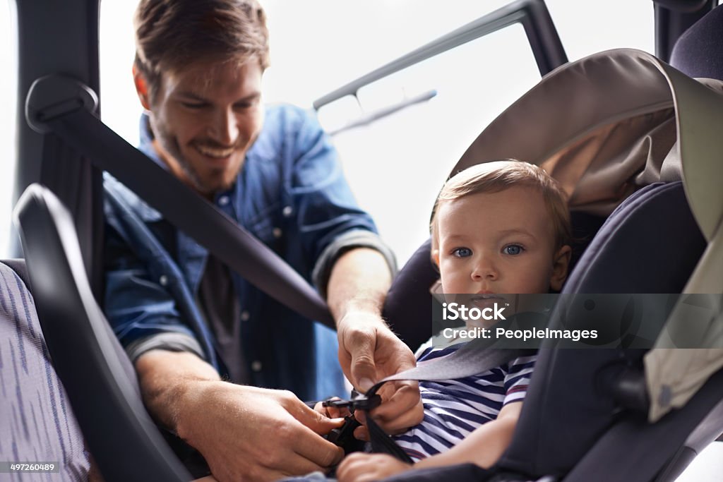 Sicherheit an erster Stelle, wenn Ihre wertvollen Geschenk an Bord! - Lizenzfrei Kindersitz Stock-Foto