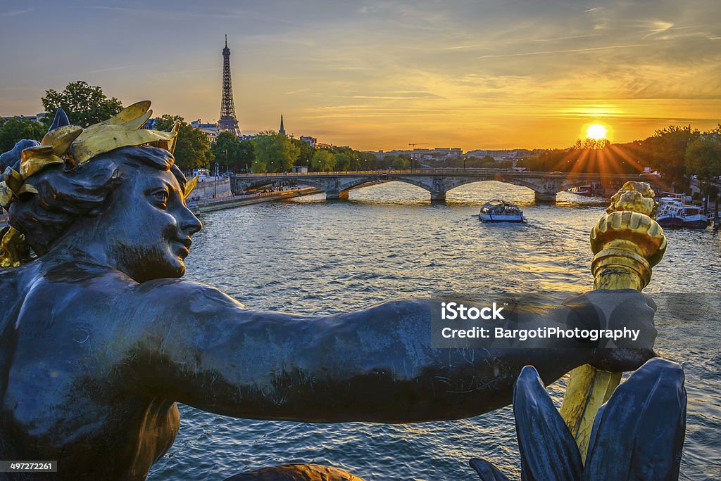 Pont des Invalides and Eiffel tower at sunset Pont des Invalides and Eiffel tower at sunset from Pont Alexandre III Capital Cities Stock Photo