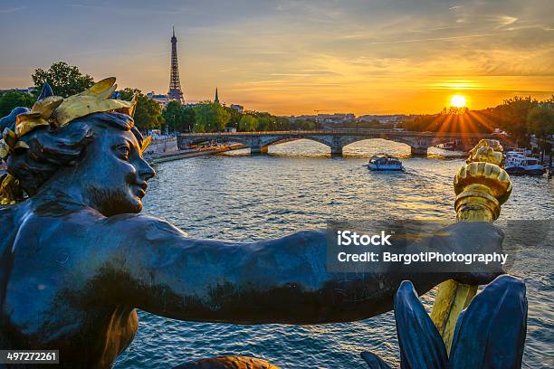 Pont Des Invalides And Eiffel Tower At Sunset Stock Photo - Download Image Now - Capital Cities, City, Eiffel Tower - Paris