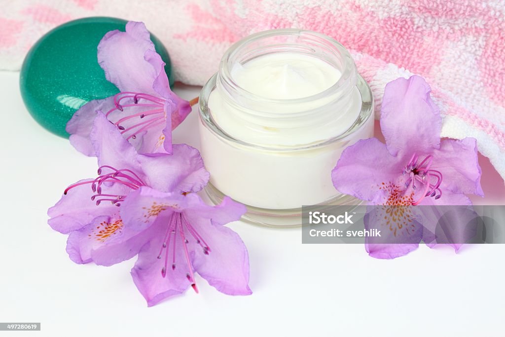 Crema viso e corpo - Foto stock royalty-free di Abbronzatura