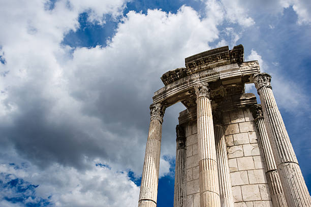 istock Temple of Vesta 497280655