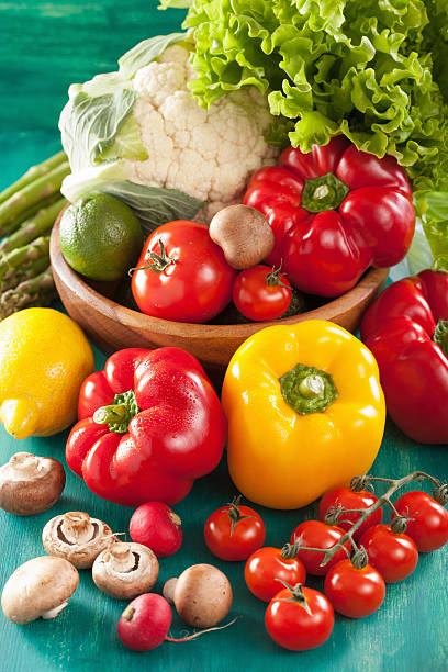 istock vegetables tomato pepper avocado asparagus cauliflower lettuce 497387424