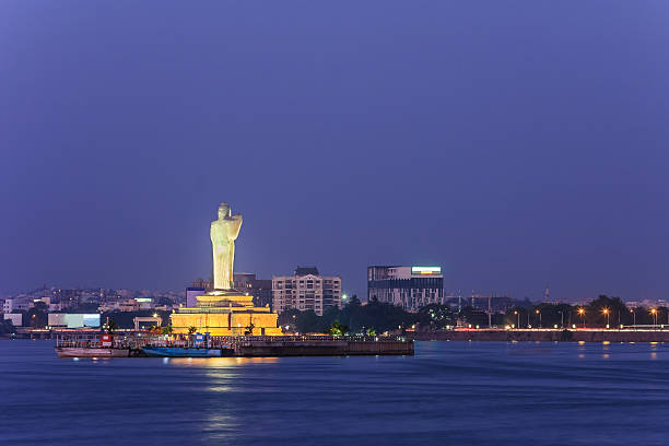 lake Hussain Sagar, Hyderabad, India monolithic statue of the Gautam Buddha in the middle of the lake Hussain Sagar, Hyderabad, India hyderabad india photos stock pictures, royalty-free photos & images