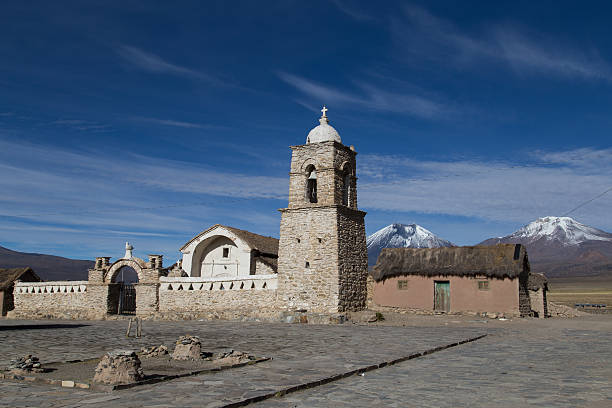 작은가 교회 사하마 국립 공원, 볼리비아 - oruro 뉴스 사진 이미지