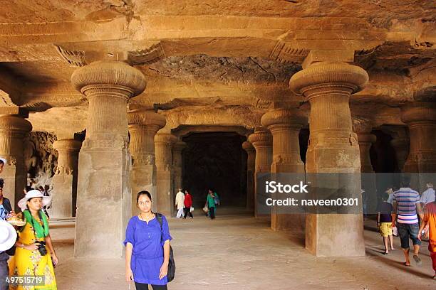 Grutas Elephanta Mumbai Índia - Fotografias de stock e mais imagens de Apoiar - Apoiar, Apoio, Arcaico