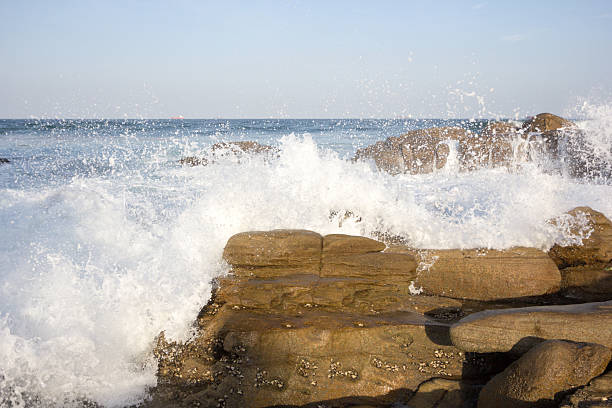 umhlanga 注ぎダーバン,南アフリカ - south africa coastline sea wave ストックフォトと画像