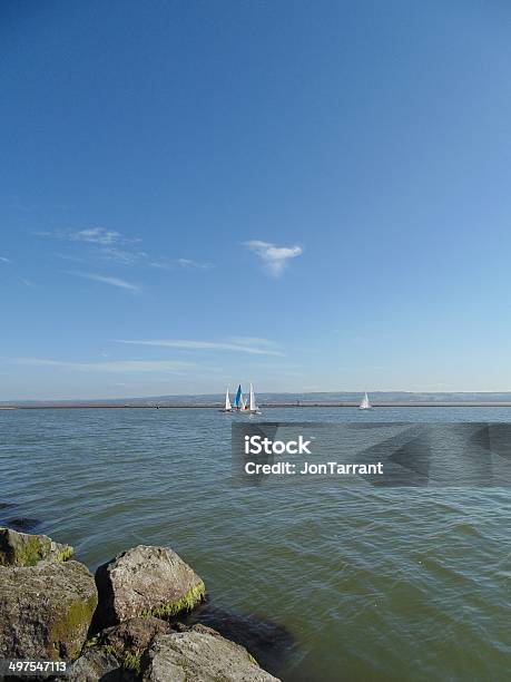 Estuario Del Sole - Fotografie stock e altre immagini di Ambientazione esterna - Ambientazione esterna, Cielo, Composizione verticale