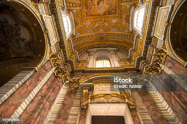 Innerhalb Von Basilica Dei Ss Ambrogio E Carlo Stockfoto und mehr Bilder von Alt - Alt, Altar, Altertümlich