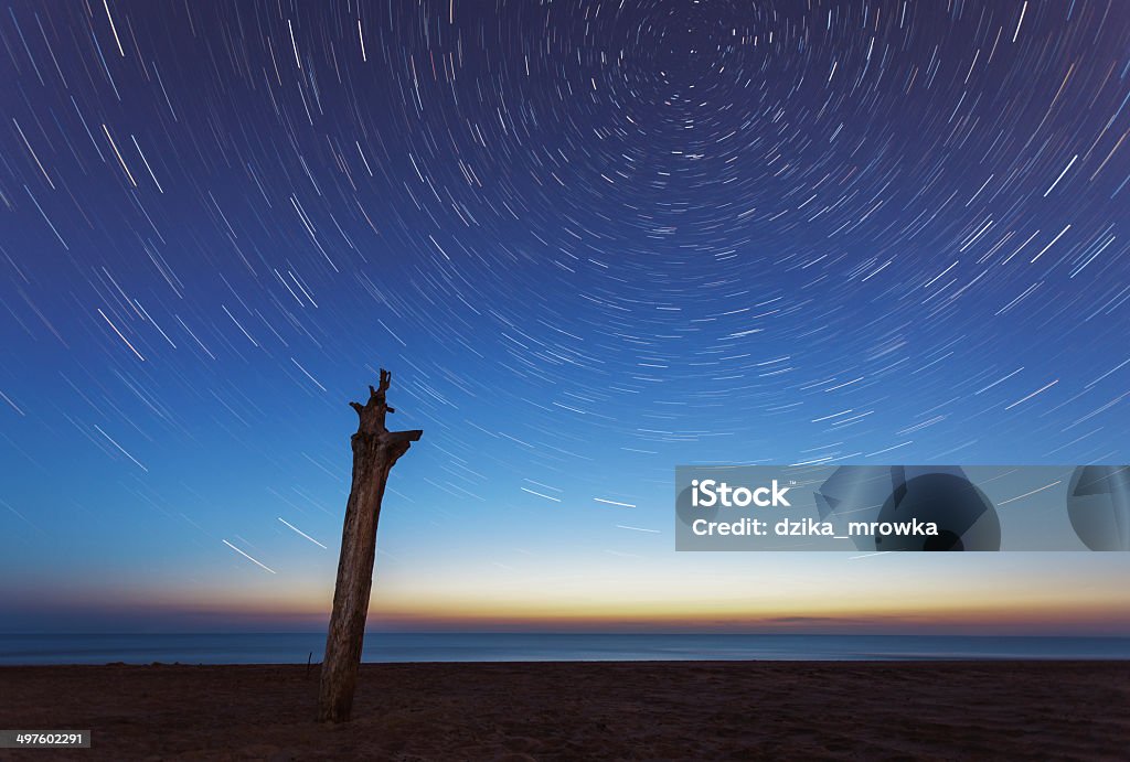 Cielo estrellado cielo sobre el mar - Foto de stock de Abstracto libre de derechos