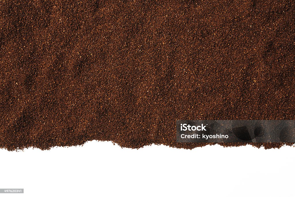 Isolierte Schuss von gemahlenen Kaffeebohnen Grenze auf weißem Hintergrund - Lizenzfrei Gemahlener Kaffee Stock-Foto