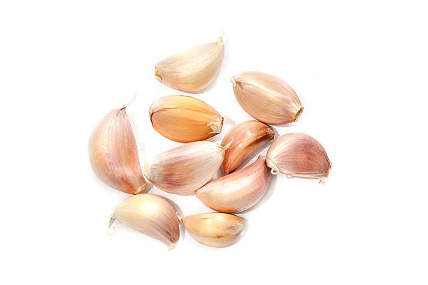 garlic cloves isolated