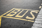 bus-stop-schild.jpg?b=1&s=170x170&k=20&c=UYgvf8pOkc88mEaCow7TYqRYJqP3i77kuOEShKGFJXA=