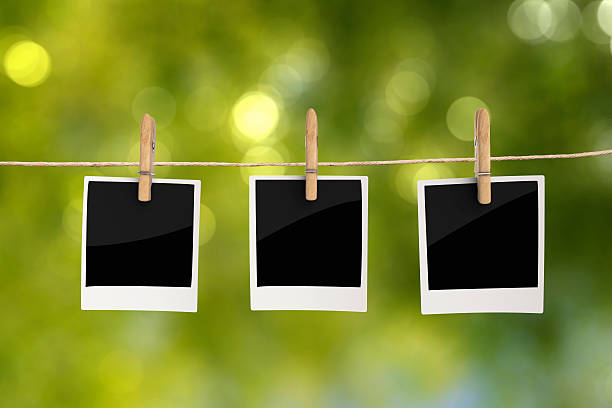 istock blank polaroid photo paper 497743950