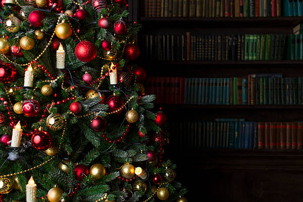 istock Christmas tree and Christmas decorations 497752512