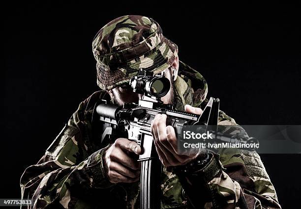 Siły Zbrojne - zdjęcia stockowe i więcej obrazów Armia - Armia, Broń, Broń palna