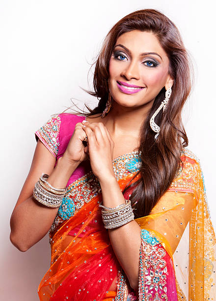 インドの女性 - silver exoticism fashion model human face ストックフォトと画像