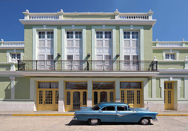 istock Classic car and colonial architecture, Trinidad, Cuba 497757199