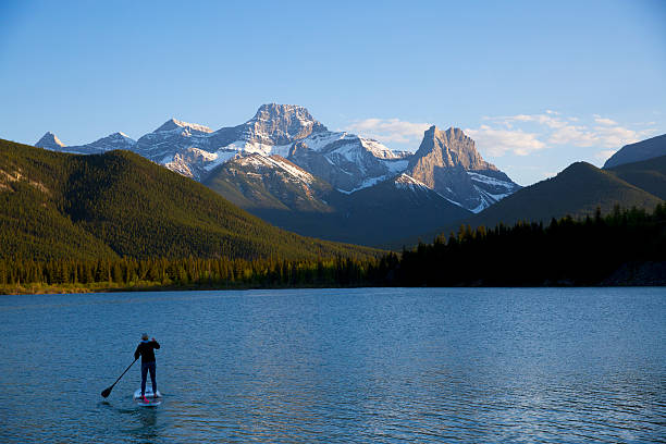 istock Stand Up Paddleboard Girl 497785612