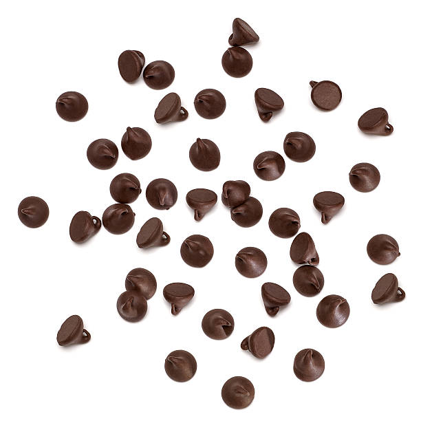 bocados de chocolate - chocolate chip fotos fotografías e imágenes de stock